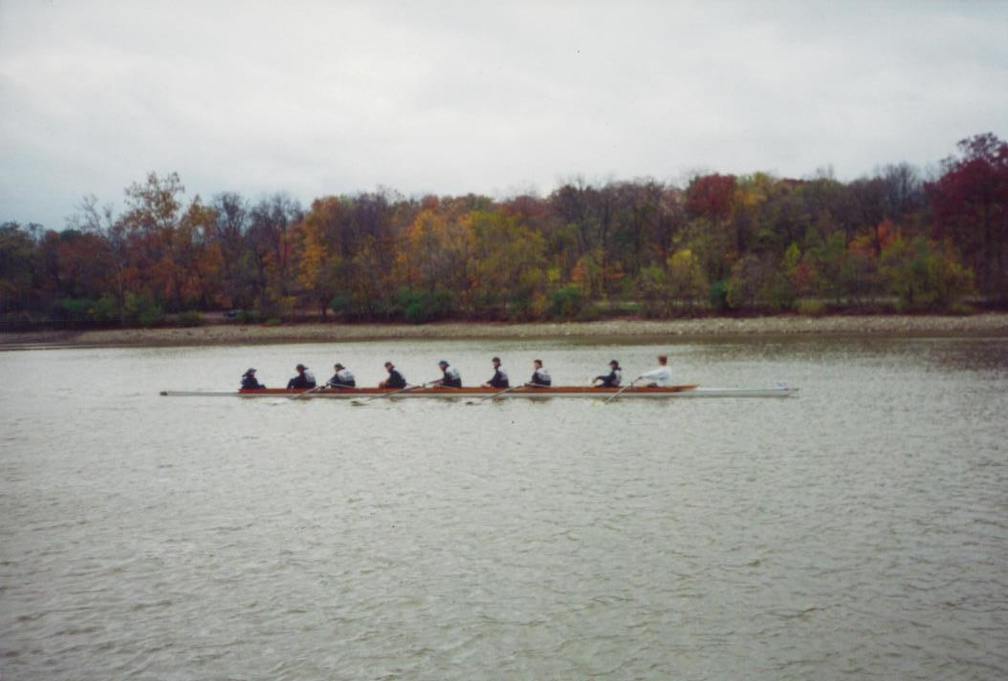 Men s 8 on the water1